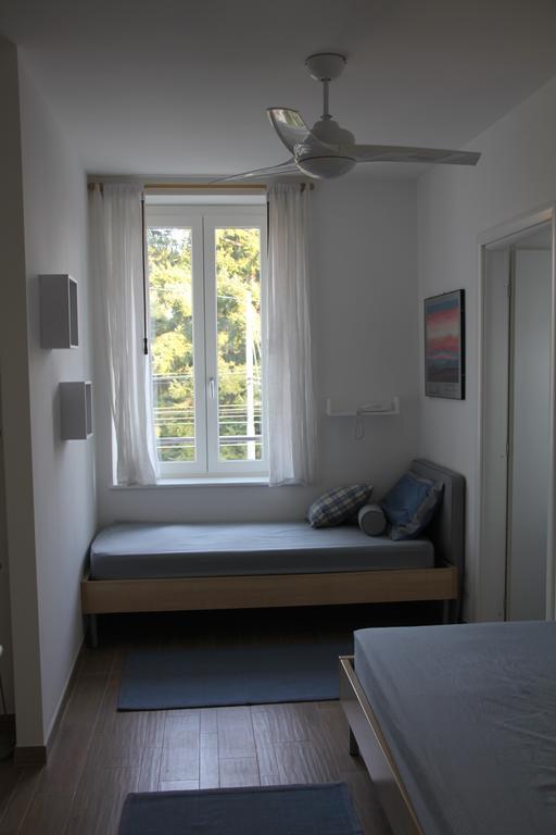 La Ciliegia Bianca Bed and Breakfast Belgirate Habitación foto